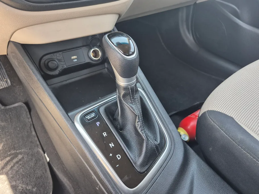 هيونداي اكسنت سمارت 2023 