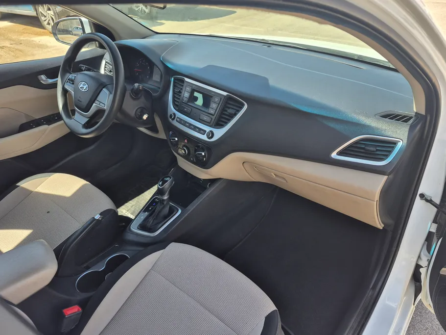 هيونداي اكسنت سمارت 2023 