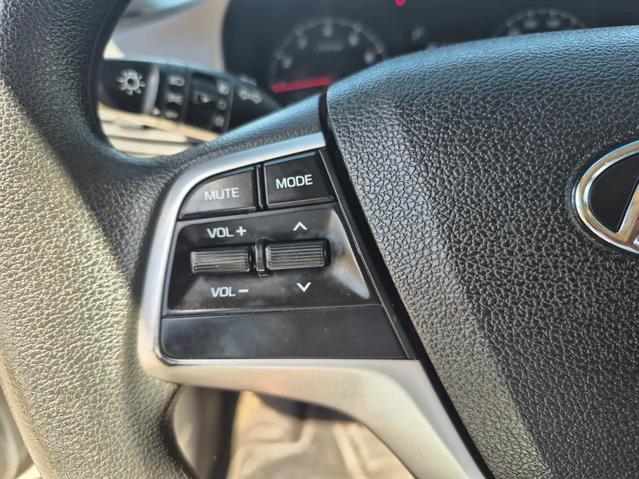 هيونداي اكسنت سمارت 2023 