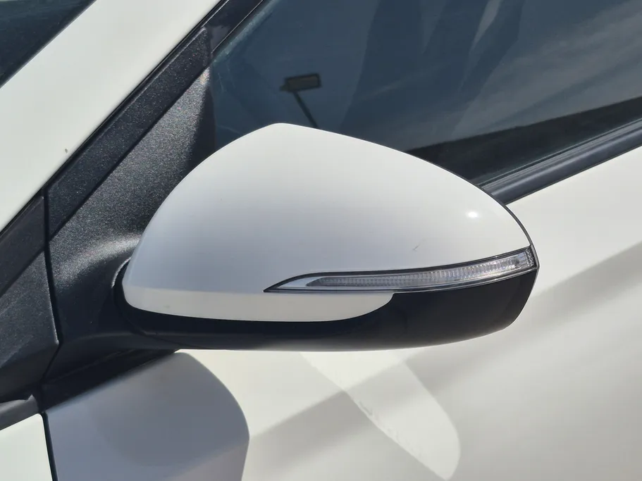 هيونداي اكسنت سمارت 2023 