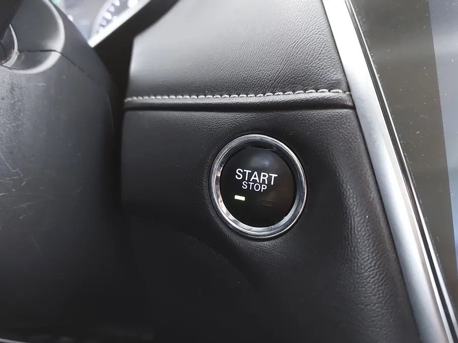 ام جي 5 LUX 2023 