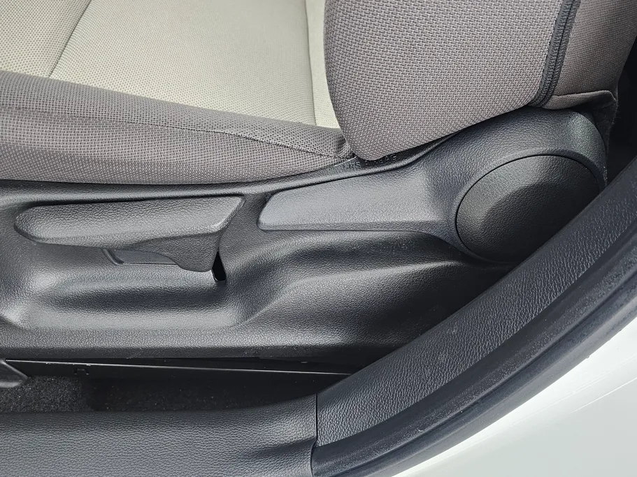 2023 Toyota Corolla XLI 