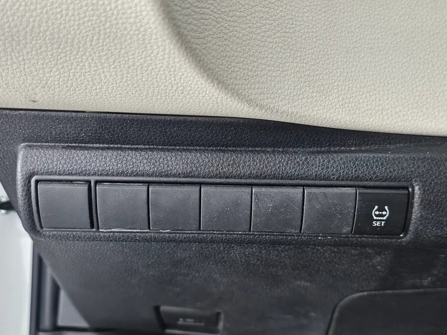 2023 Toyota Corolla XLI 