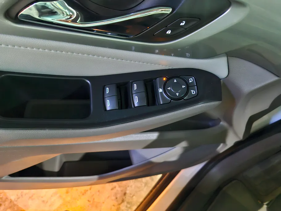 شفروليه ترافرس LS 2021 