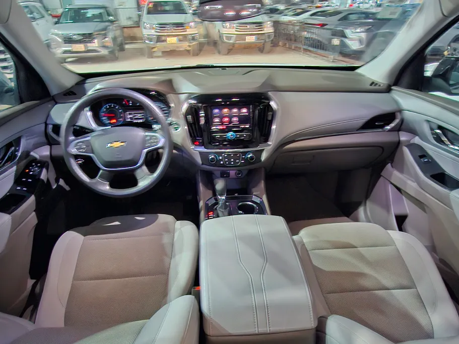 شفروليه ترافرس LS 2021 