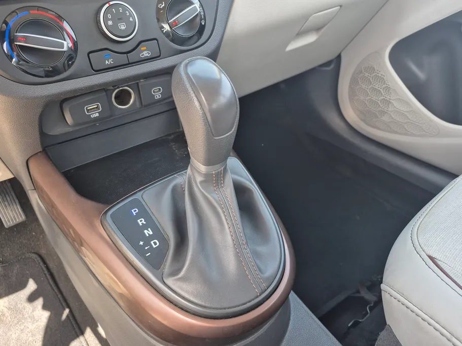 2024 Hyundai Grand i10 Fleet 