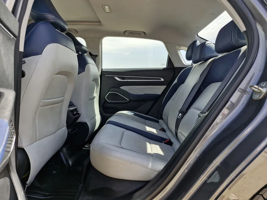 2024 جيلي Emgrand GF 