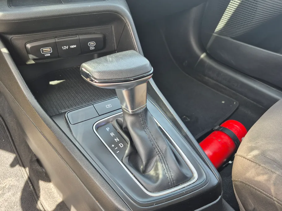 2024 Hyundai Accent Fleet 