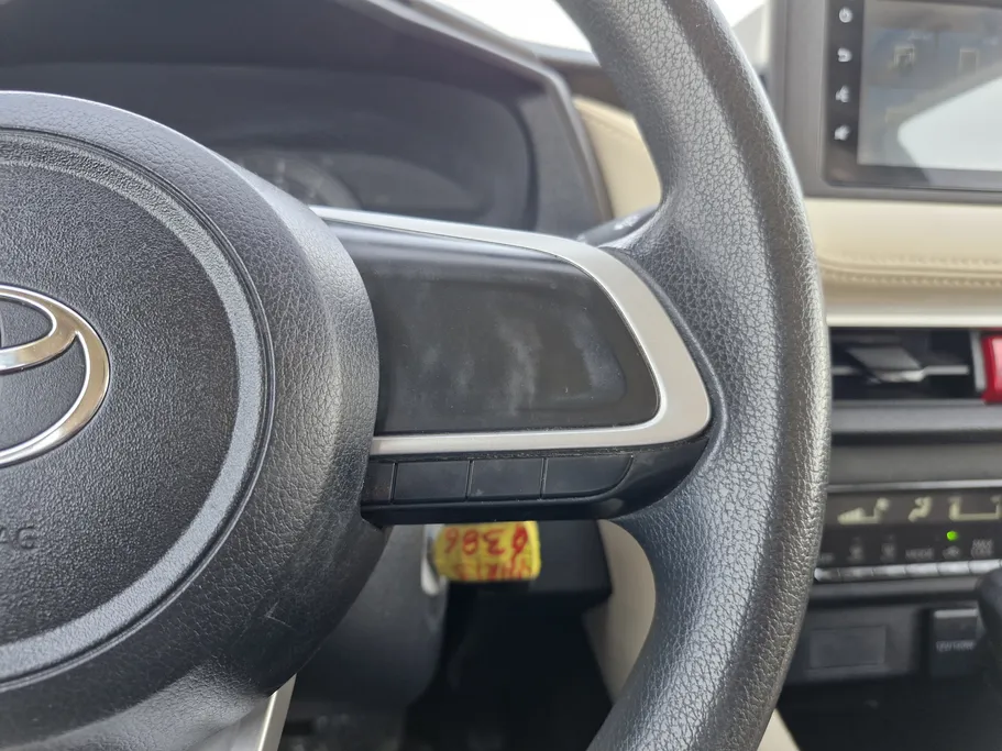 تويوتا يارس Y 2023 