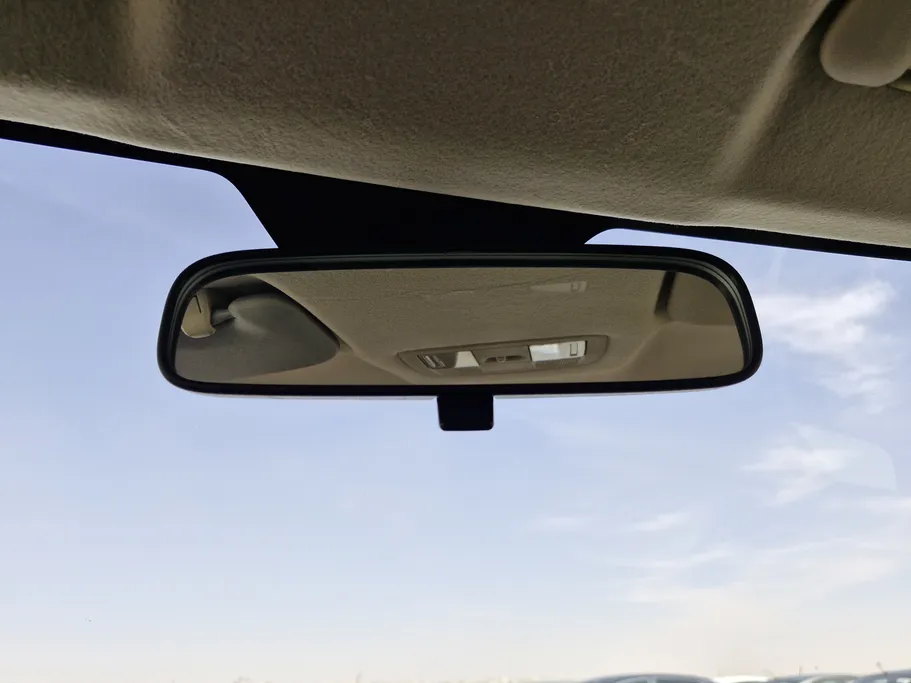 تويوتا يارس Y 2023 