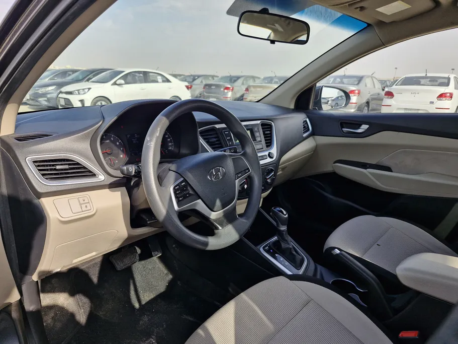 2023 Hyundai Accent Smart 