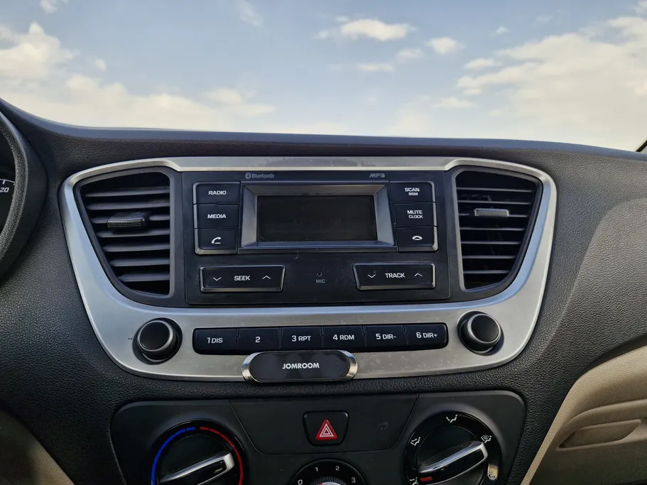 2023 Hyundai Accent Smart 