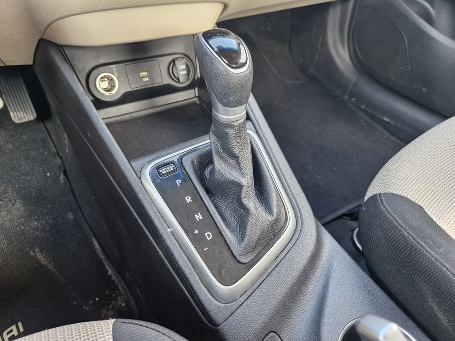 2023 Hyundai Accent Smart 