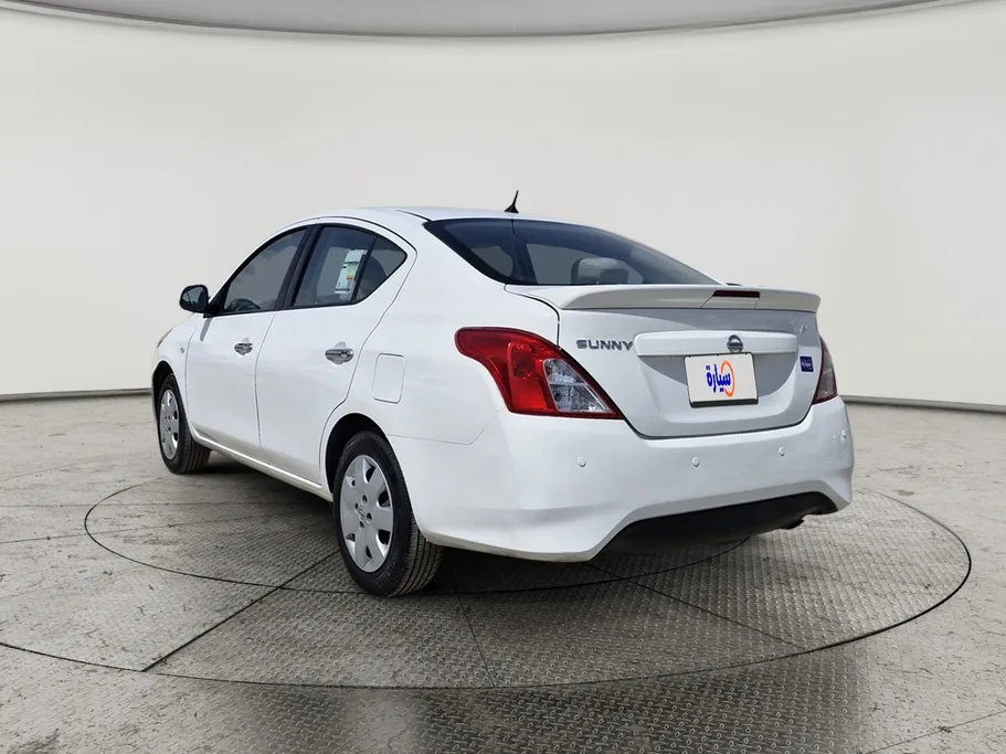 2021 Nissan Sunny SV 