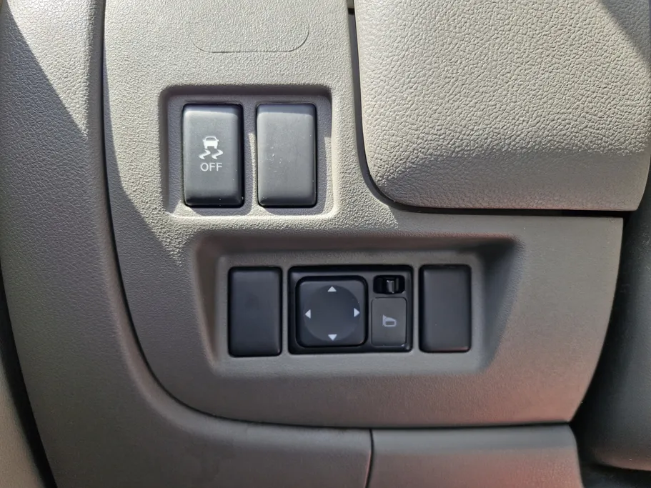 2021 Nissan Sunny SV 