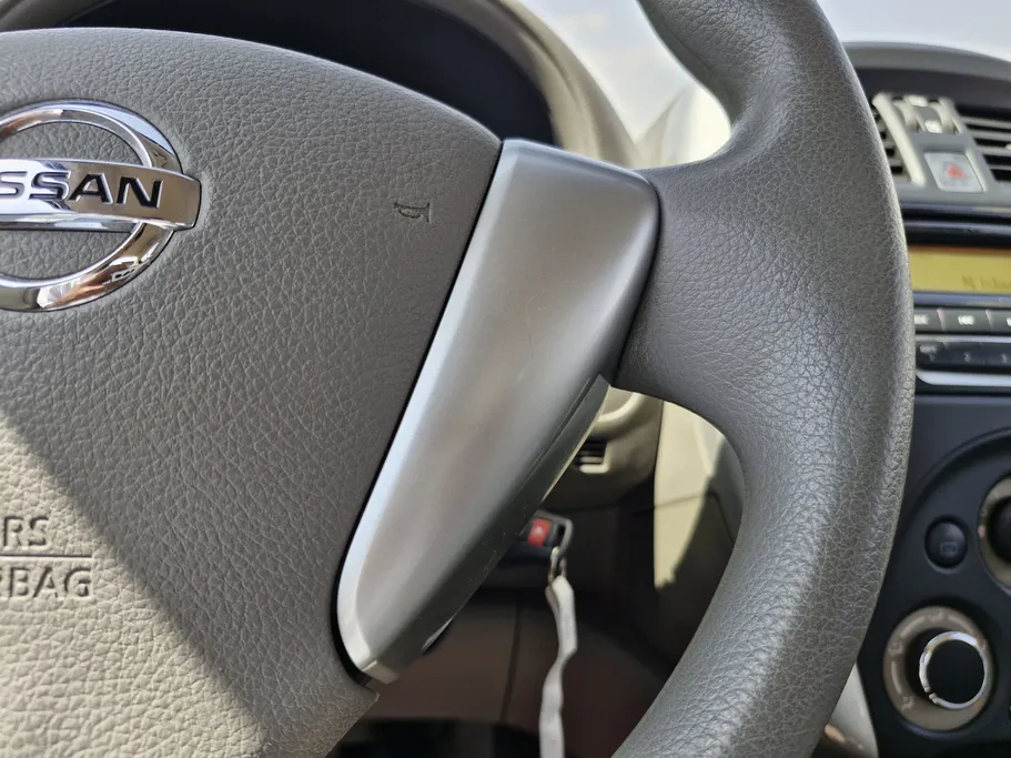 2021 Nissan Sunny SV 