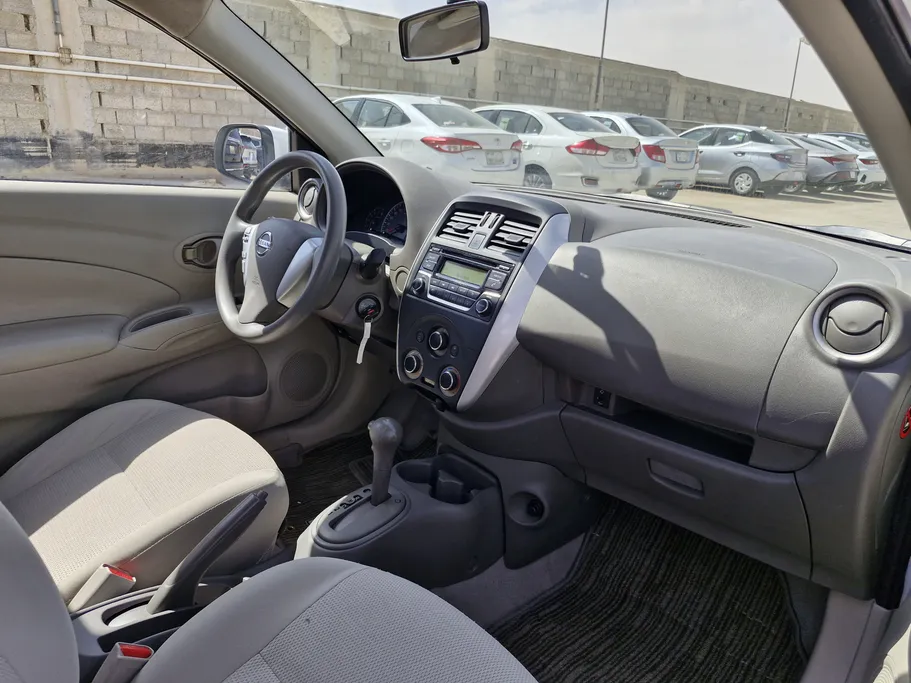 2021 Nissan Sunny SV 