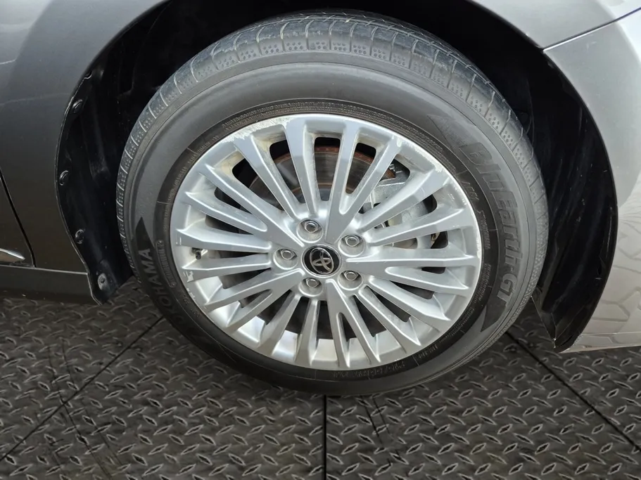 2025 Toyota Camry  LE 