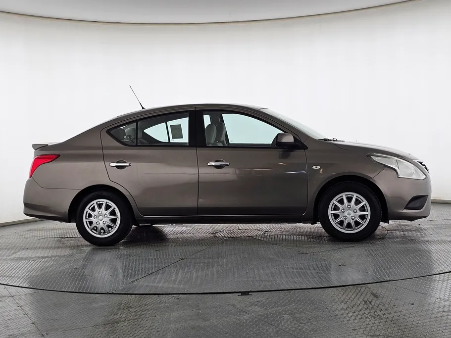 2021 Nissan Sunny Classic 