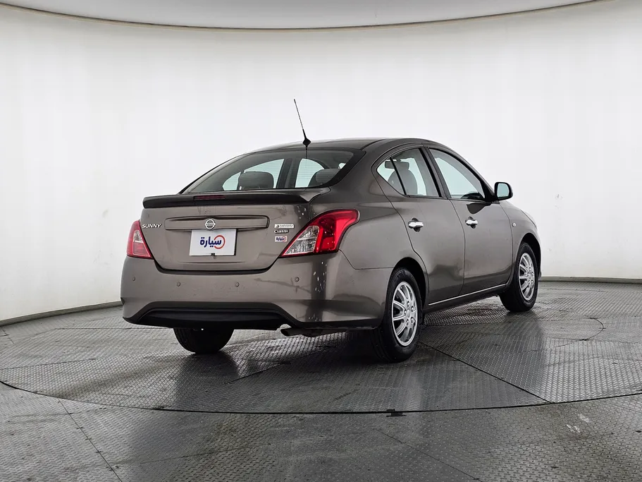 2021 Nissan Sunny Classic 