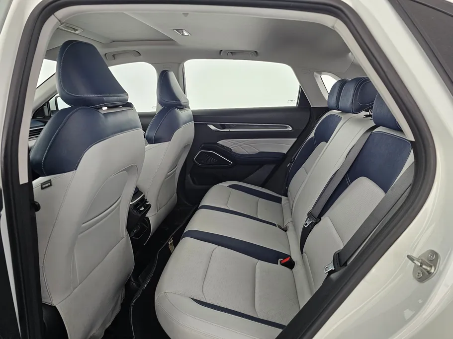 2023 Geely Emgrand GF 