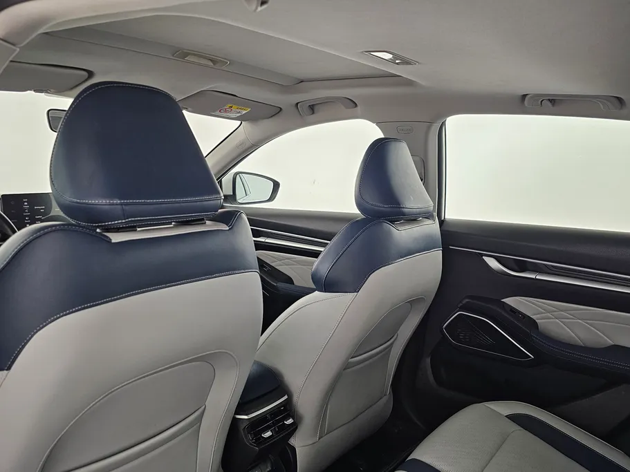 2023 Geely Emgrand GF 