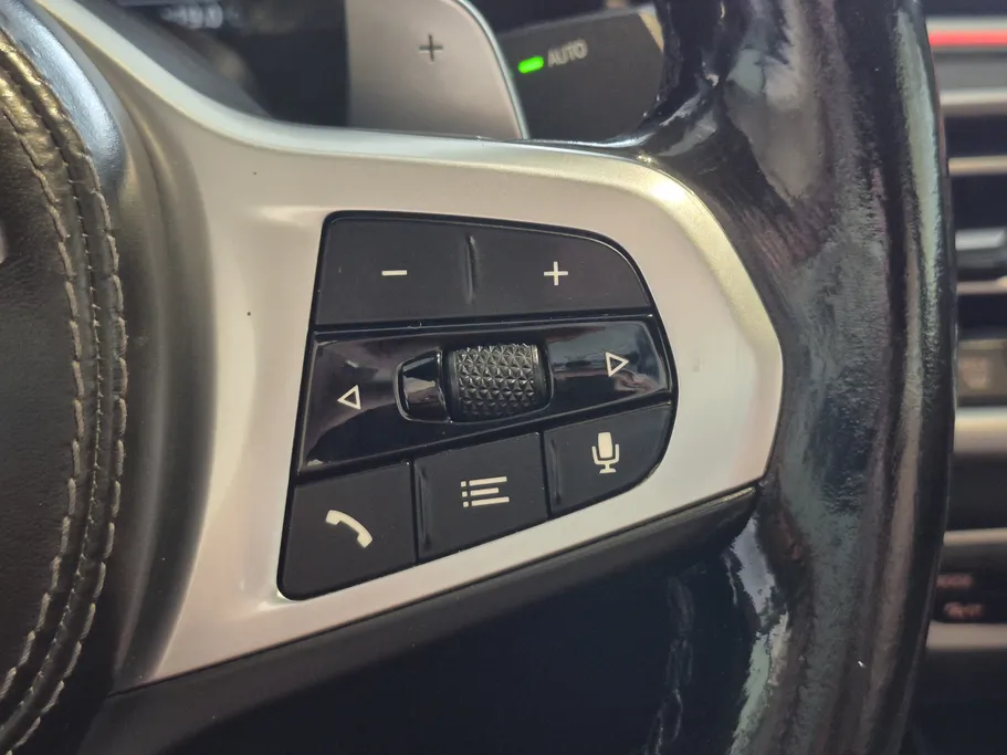 2023 BMW X Series 6 xDrive 40i 