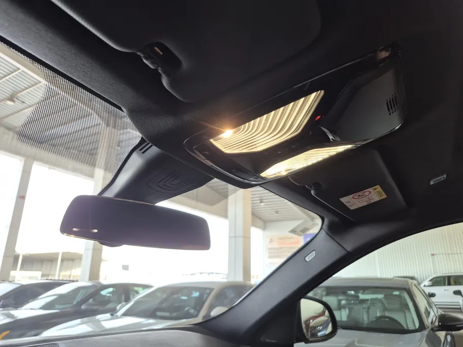 2023 BMW X Series 6 xDrive 40i 