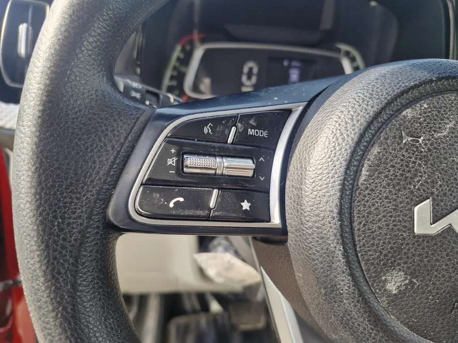 كيا سونيت LX 2023 