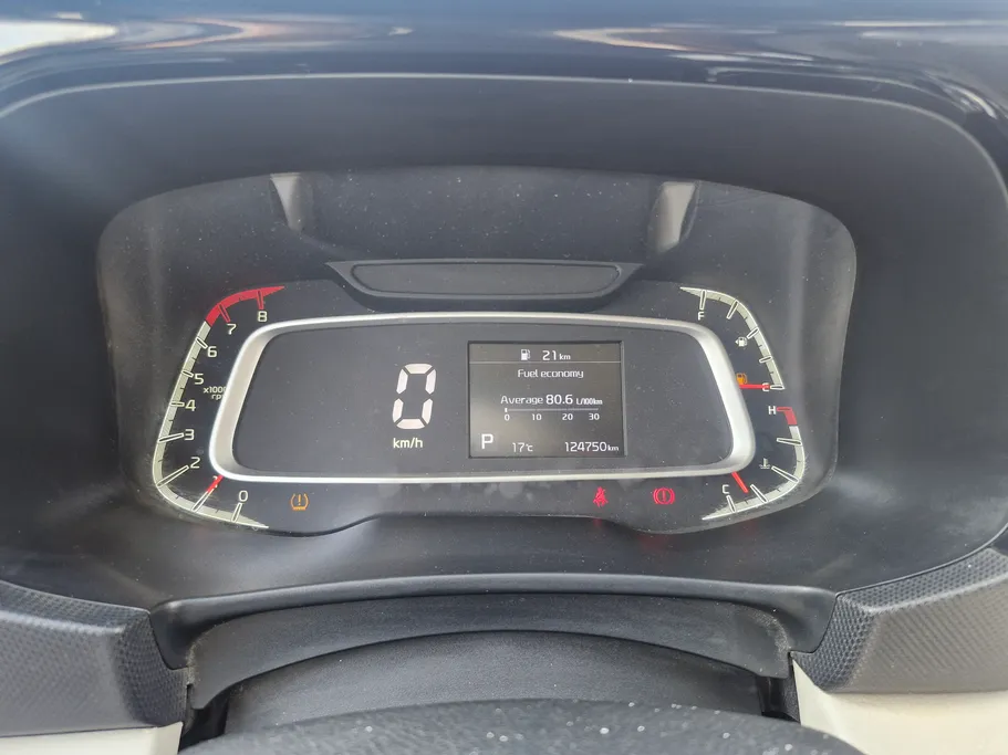 كيا سونيت LX 2023 