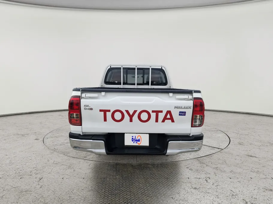 2022 Toyota Hilux DC 4x2 Diesel 