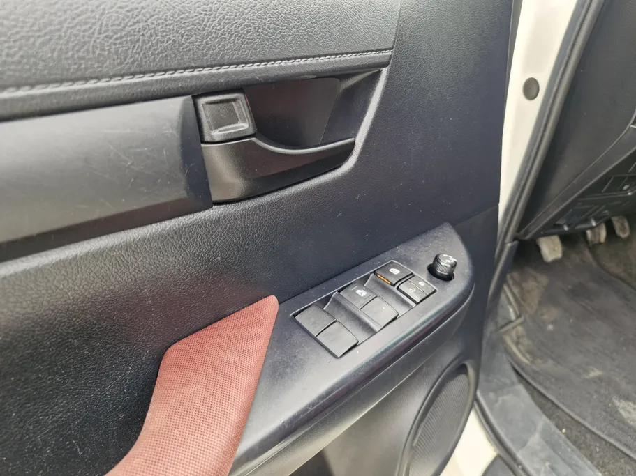 2022 Toyota Hilux DC 4x2 Diesel 