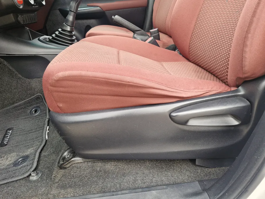 2022 Toyota Hilux DC 4x2 Diesel 