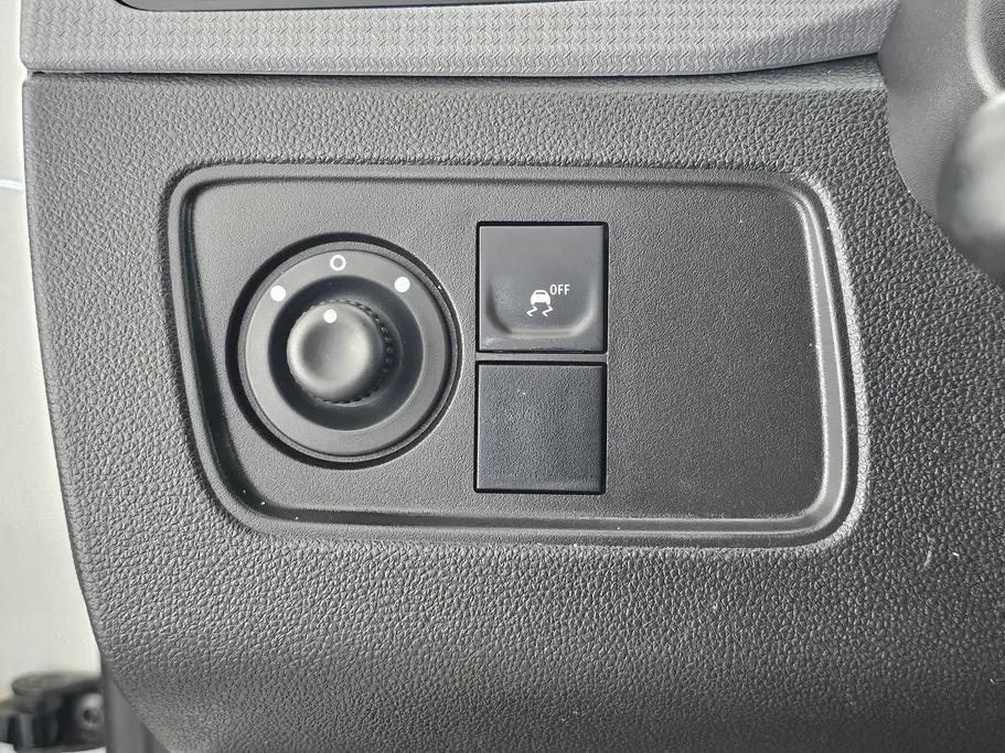 رينو اكسبرس فان 2024 