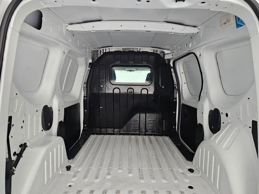 رينو اكسبرس فان 2024 