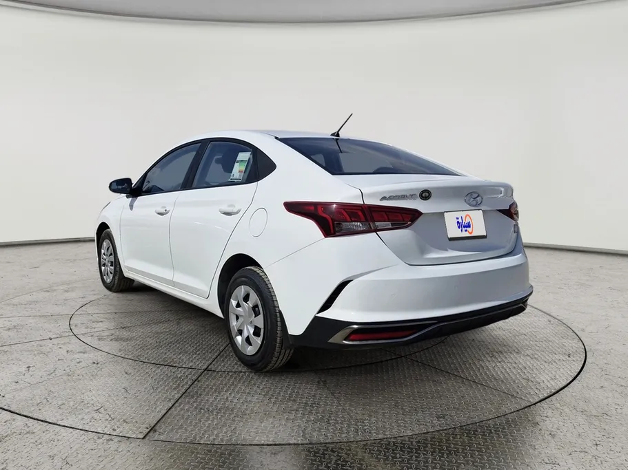 هيونداي اكسنت سمارت 2023 