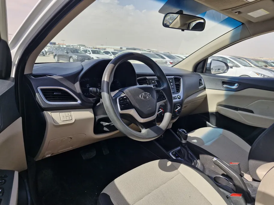 هيونداي اكسنت سمارت 2023 