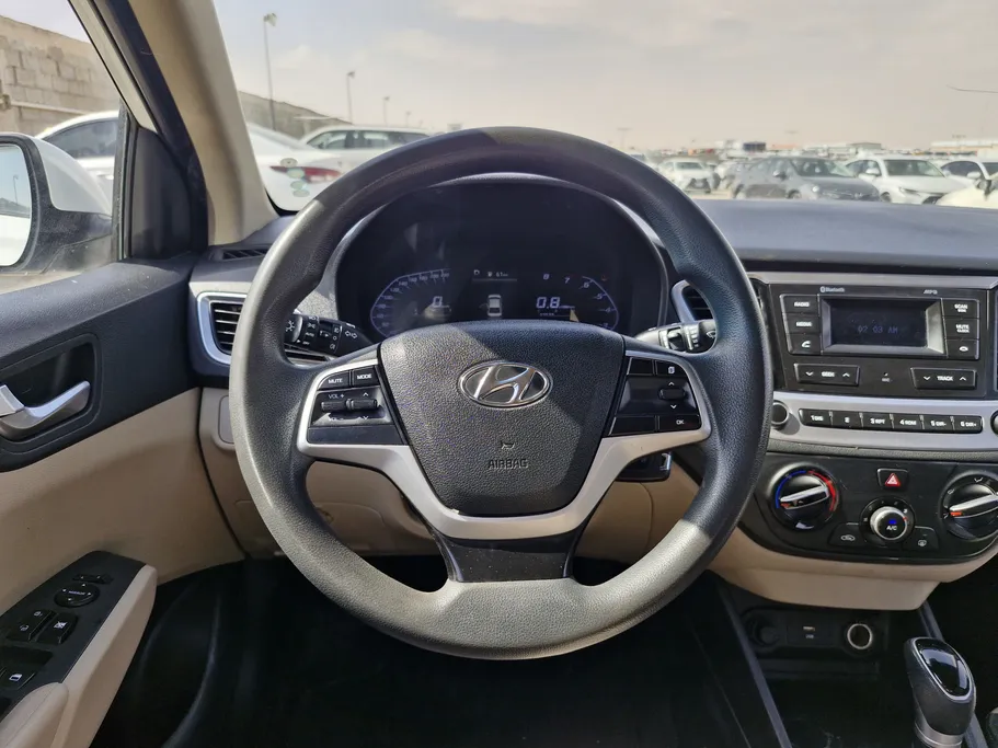 هيونداي اكسنت سمارت 2023 