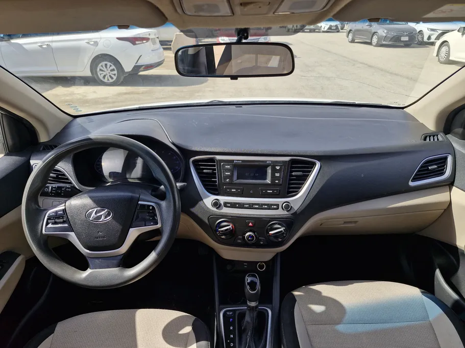 هيونداي اكسنت سمارت 2023 