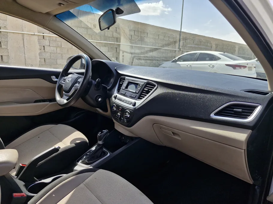 هيونداي اكسنت سمارت 2023 