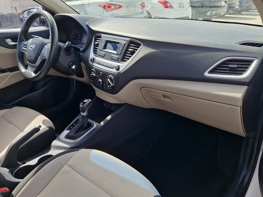 2021 Hyundai Accent Smart 