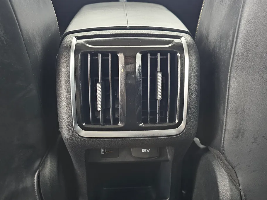 2023 FAW Bestune B70 Comfort 