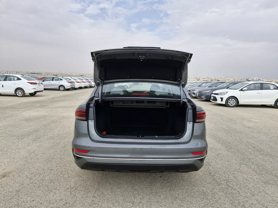 جيلي امجراند GS 2024 