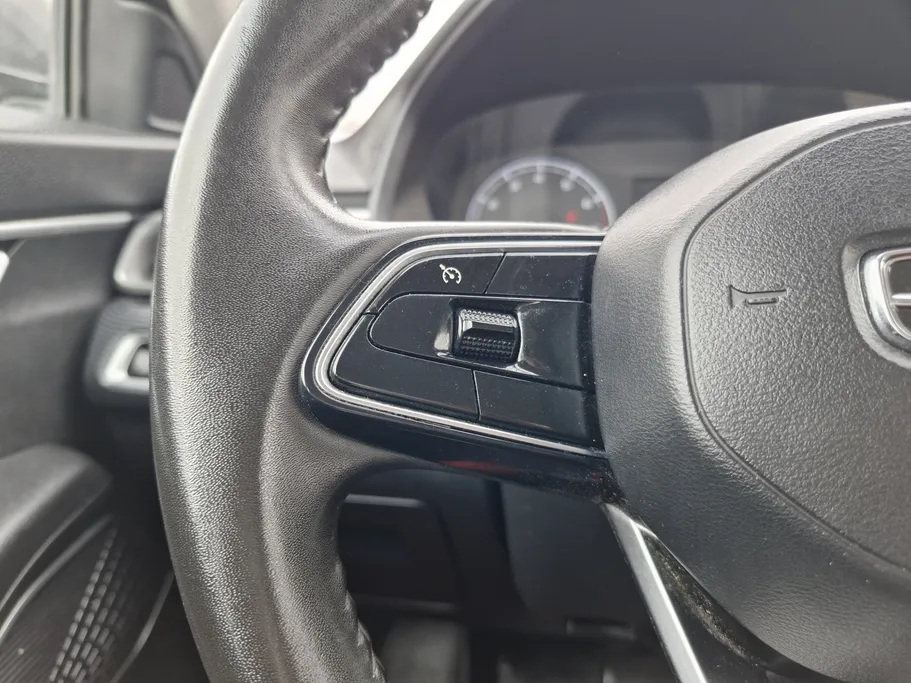 جيلي امجراند GS 2024 