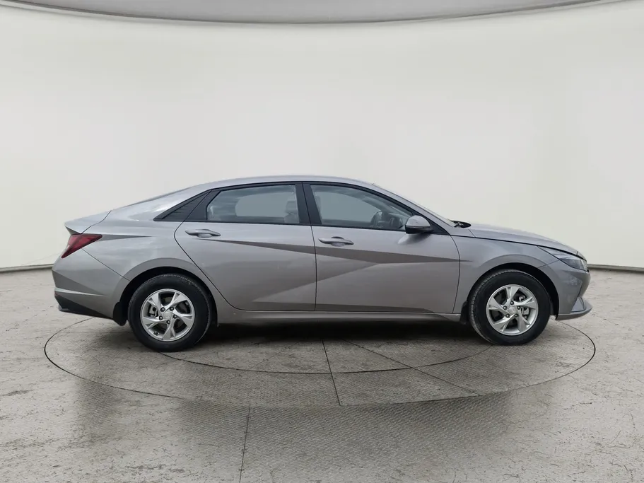 2023 Hyundai Elantra Fleet 