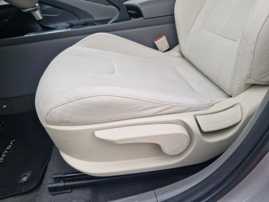 2023 Hyundai Elantra Fleet 