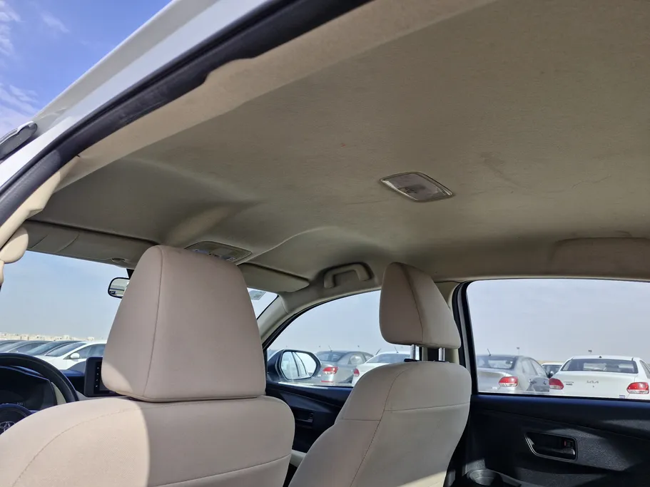 2023 Toyota Yaris  Y 