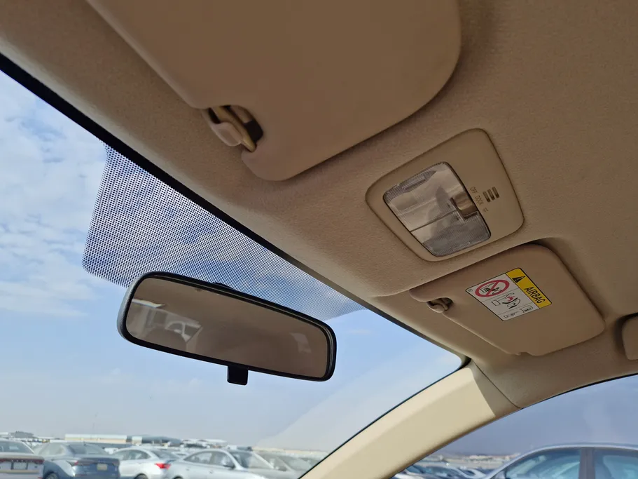 2022 Toyota Yaris  Y 