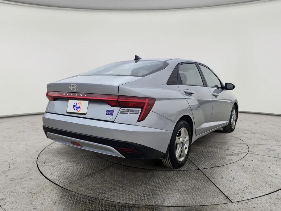 2024 Hyundai Accent Fleet 