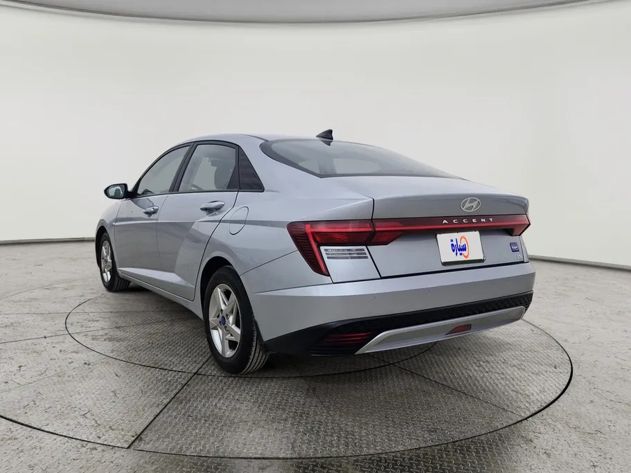 2024 Hyundai Accent Fleet 